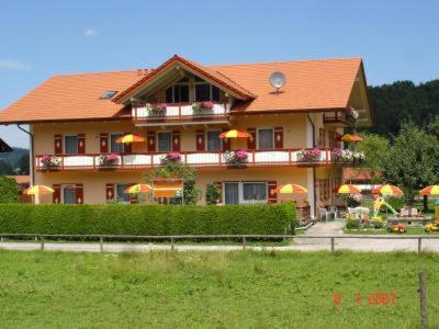Dangl Gbr, Gaestehaus Sonnenhof - Inkl. Chiemgau Karte Bergen  Ngoại thất bức ảnh
