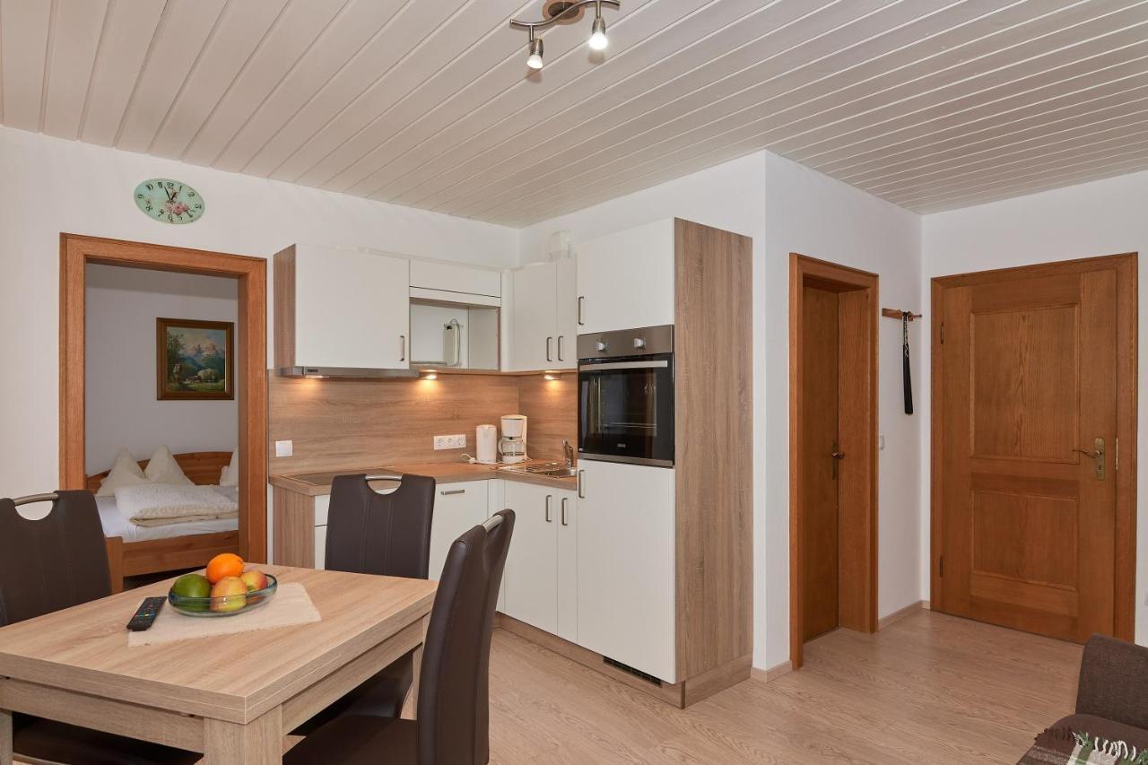 Dangl Gbr, Gaestehaus Sonnenhof - Inkl. Chiemgau Karte Bergen  Phòng bức ảnh